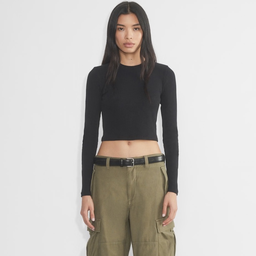 Aritzia
HomeStretch™ Rib Crew Waist Longsleeve